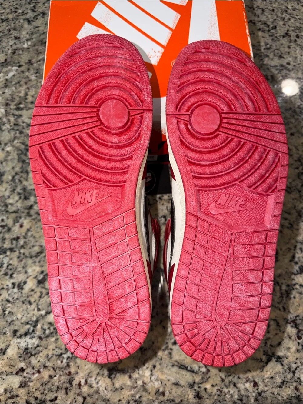 Size 12 Jordan 1 Retro High Chicago Lost & Found SKU DZ5485-612 DS Damaged Box